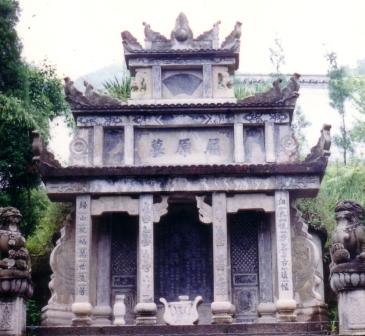 qu yuan tomb